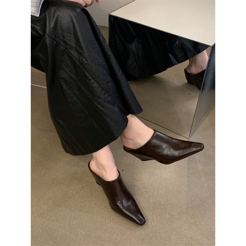 European And American Style Women's Soft Leather Square-toed Wedge High-heeled Sandals, Fashionable Outdoor_vogvips.com