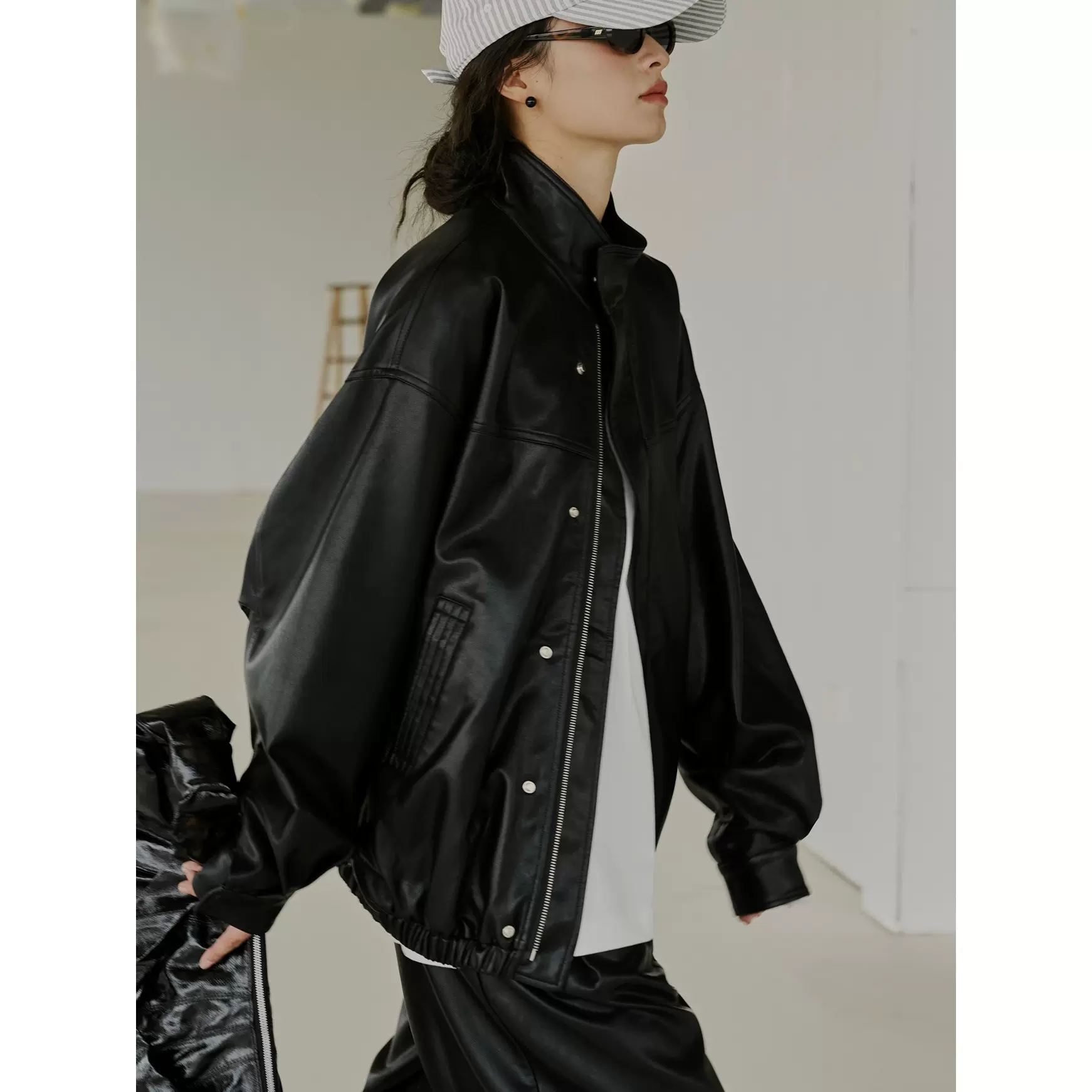 卢浮秋季新款韩版复古摩登机车PU皮衣夹克宽松显瘦黑色休闲外套女