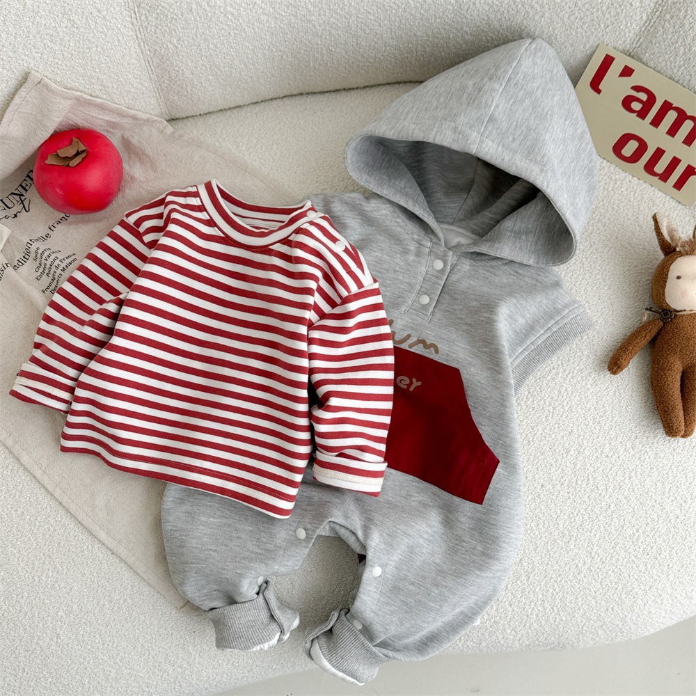 Ropa coreana para niños Camiseta a rayas, mamelena con capucha, traje de dos piezas para bebés de 0 a 3 años, traje de bebé, traje atractivo