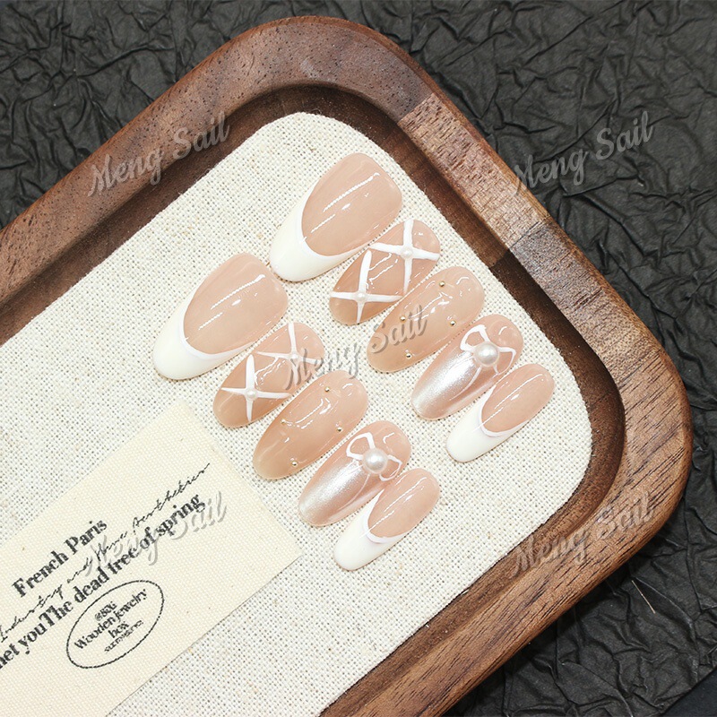 [Art Ballet] New Product, Blooming Cat-Eye French Wear Nails, Pure Whitening and Cute Design Manicure