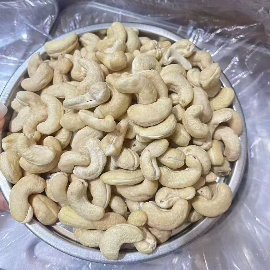 散装WW320去皮生腰果仁越南坚果整件批货看剧小零食食品大颗粒