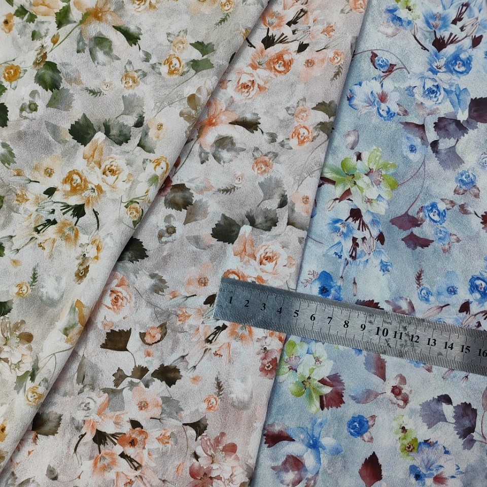 2025新款薄款不透雪纺碎花印花面料衬衫童装衬衣连衣裙印花布料