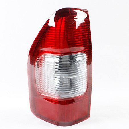 Aplicable a la luz trasera de la pickup Isuzu Dmax 2003 luz de freno trasera de transición hacia la luz