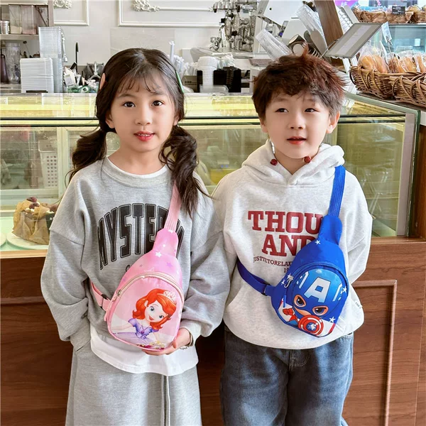 New children's baby boys and girls primary school students go out all-match messenger bag cartoon chest bag backpack Western style shoulder bag