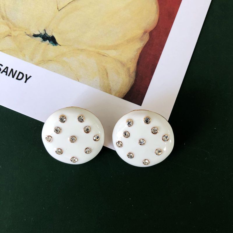 Retro Round Rhinestone Alloy Earring display picture 10