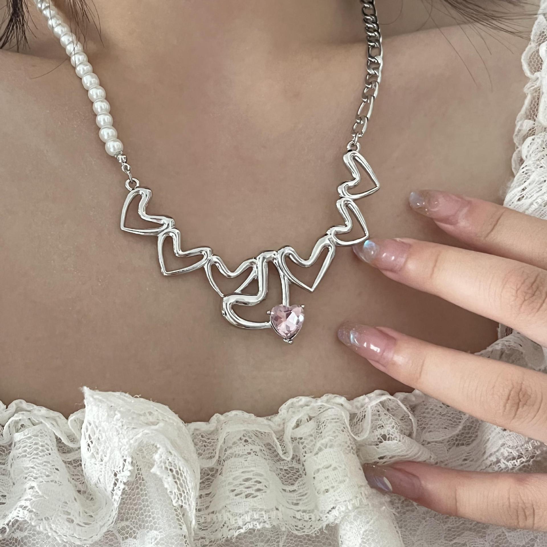 Fashion Heart Shape Alloy Inlay Rhinestones Womenu0027S Pendant Necklace