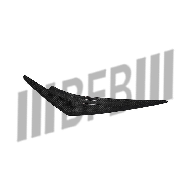 Suitable for 23-27 Subaru WRX dry carbon fiber headlight eyebrow covers WRX dry carbon front headlight LED eyebrow cover shell