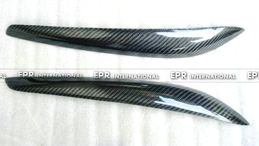 Suitable for Nissan Skyline R34 Modification, Carbon Fiber Eyebrow Installation, Headlight Decoration, Spotlight Eyeliner