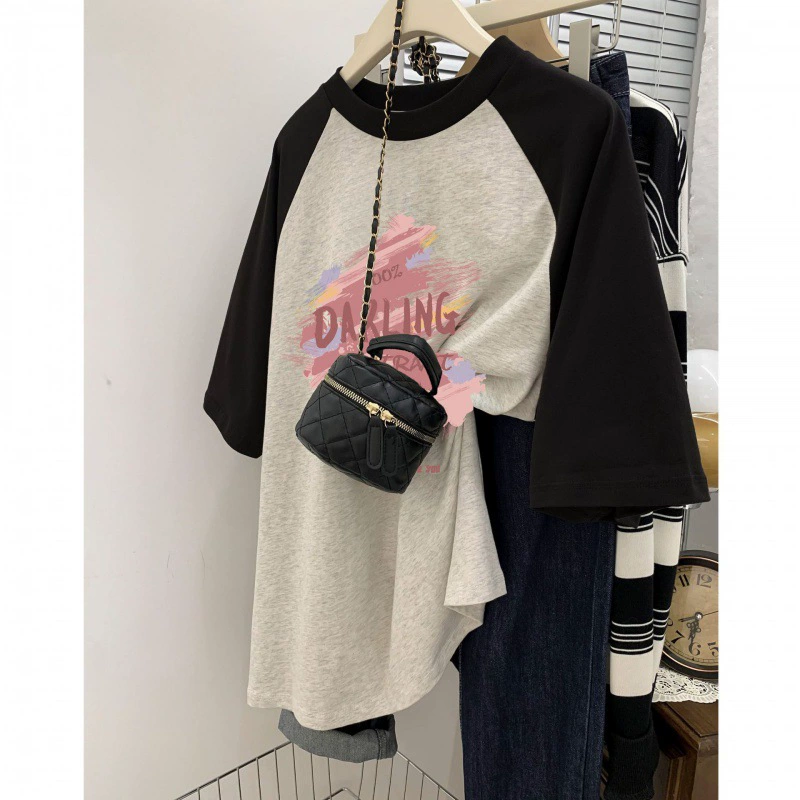 Хлопчатобумажная футболка женская 2025 летнее чувство дизайна