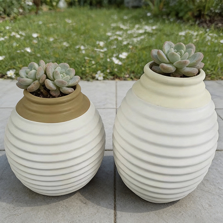 Outdoor white magnesium clay flower pot factory wholesale simple modern style glass fiber Vase decoration flower pot