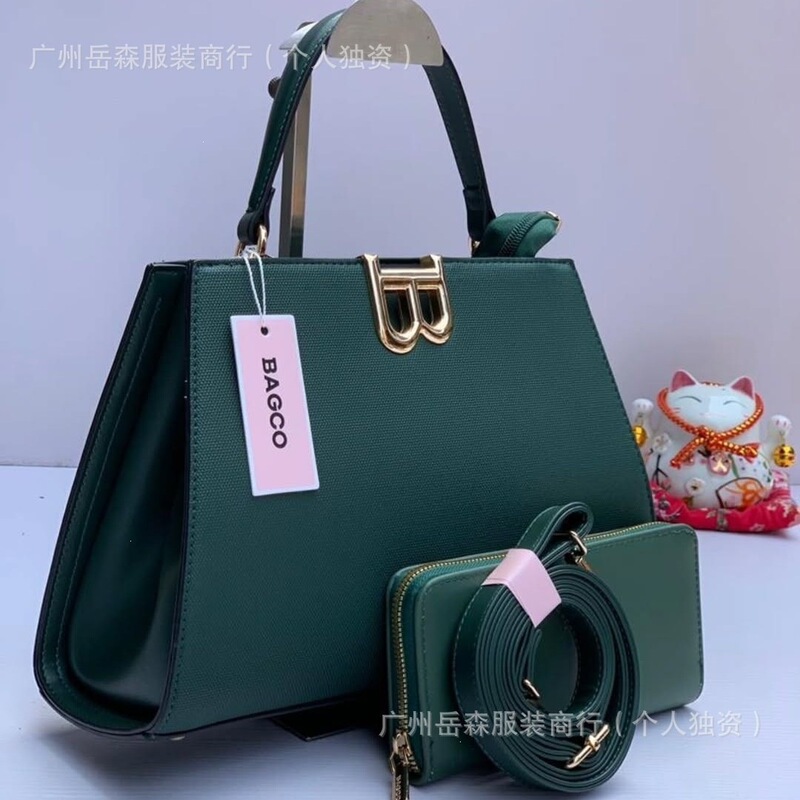 Wholesale Handbags: Popular, fashionable, urban, elegant, trendy women's bags and handbags