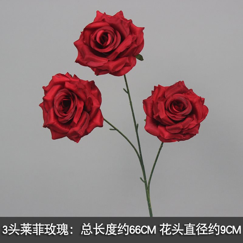 Topa de veludo rosa cascada flor falsa diseño de fondo pared red perforación roja decoración de rosa pared de cártamo del centro comercial