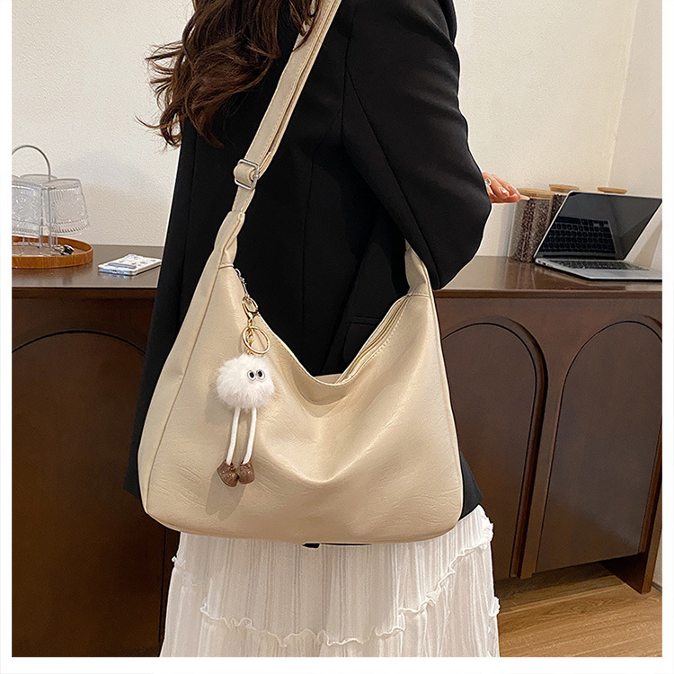 Simple and large-capacity bag for women, 2024 new style, fashionable and versatile casual single-shoulder bag, student commuting crossbody tote bag undefined