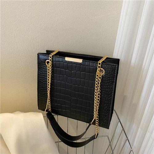 Textured popular bags for women 2020 new style fashionable shoulder bag casual chain solid color crossbody large bag