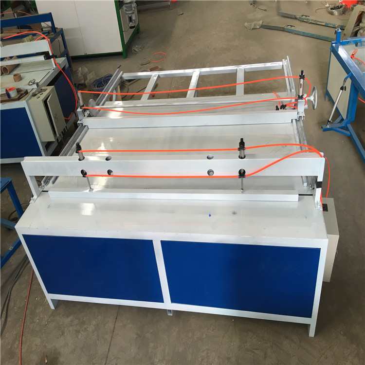 推荐木板自动裁板锯 45度精密推台锯 木工便携式裁板锯