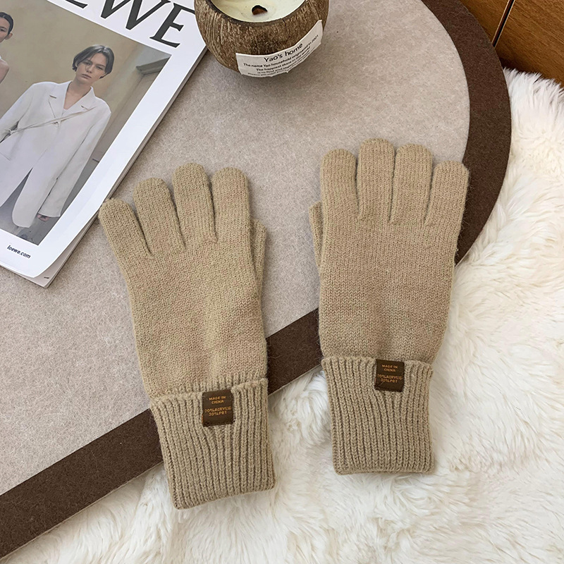 Nuevos guantes de punto para mujeres de otoño y invierno estilo coreano versátil al aire libre para montar caliente a prueba de frío guantes de dedo para estudiantes con pantalla táctil