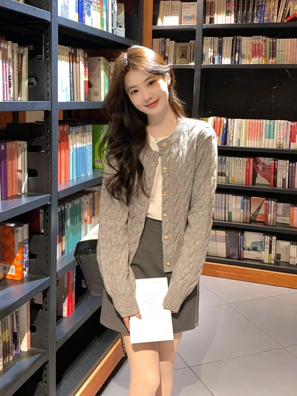 灰色麻花针织外套女2025春秋新款开衫韩系小个子外搭毛衣慵懒上衣|undefined