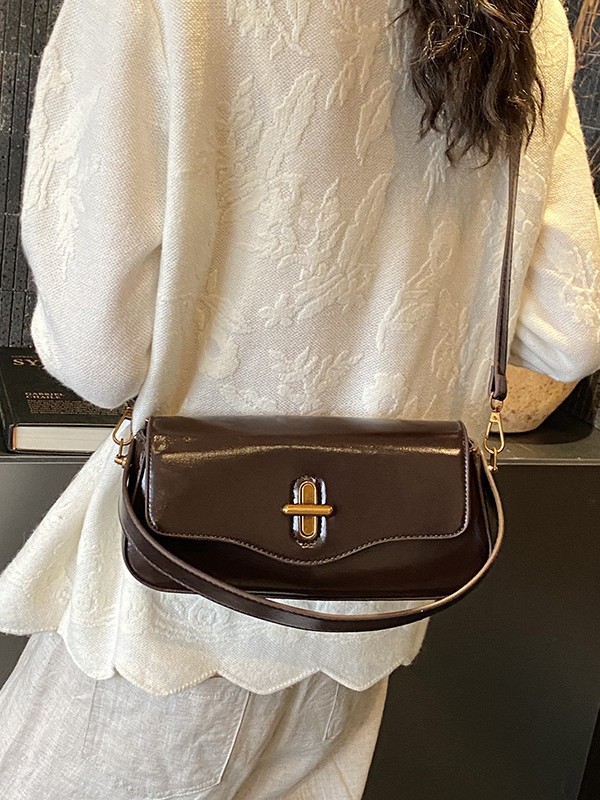 2026 nuevo comercio exterior de alta calidad brillante bolso de hombro de color sólido bolso de moda lujoso estilo ligero bolso de hombro