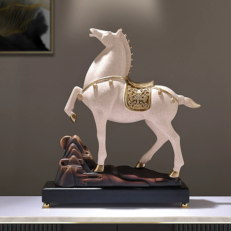 Новая китайская гостиная с винным шкафом на крыльце