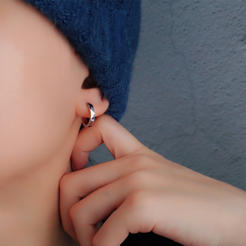 Earrings Men's Single Women's Earrings Fashion Personalized Men's Ear Studs Men's Earrings 2022 New Fashion Simple All-Match