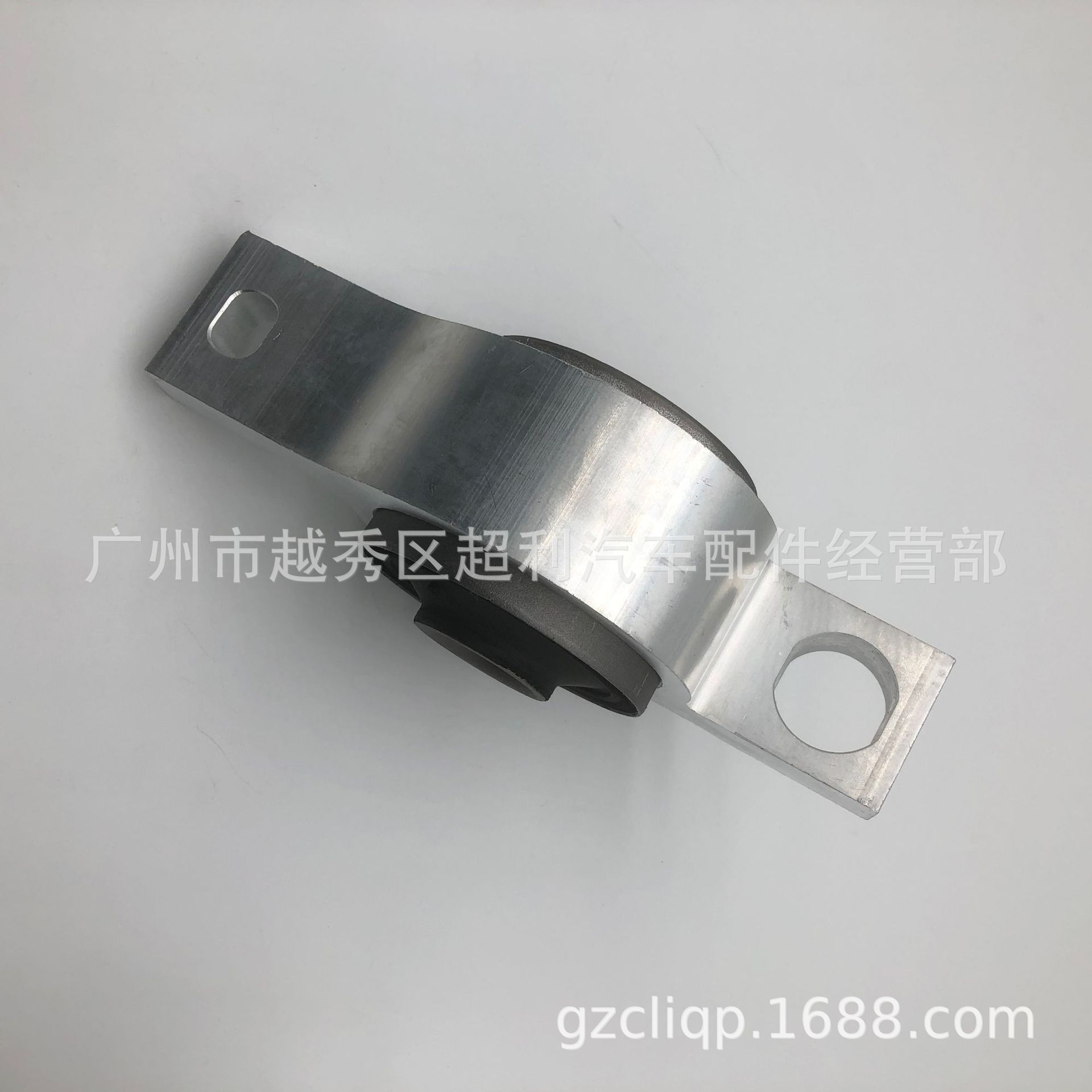 Applicable 48075-0N010 48075-30030 Lexus Crown GRS182 GRS202 Swing Arm Rubber Sleeve