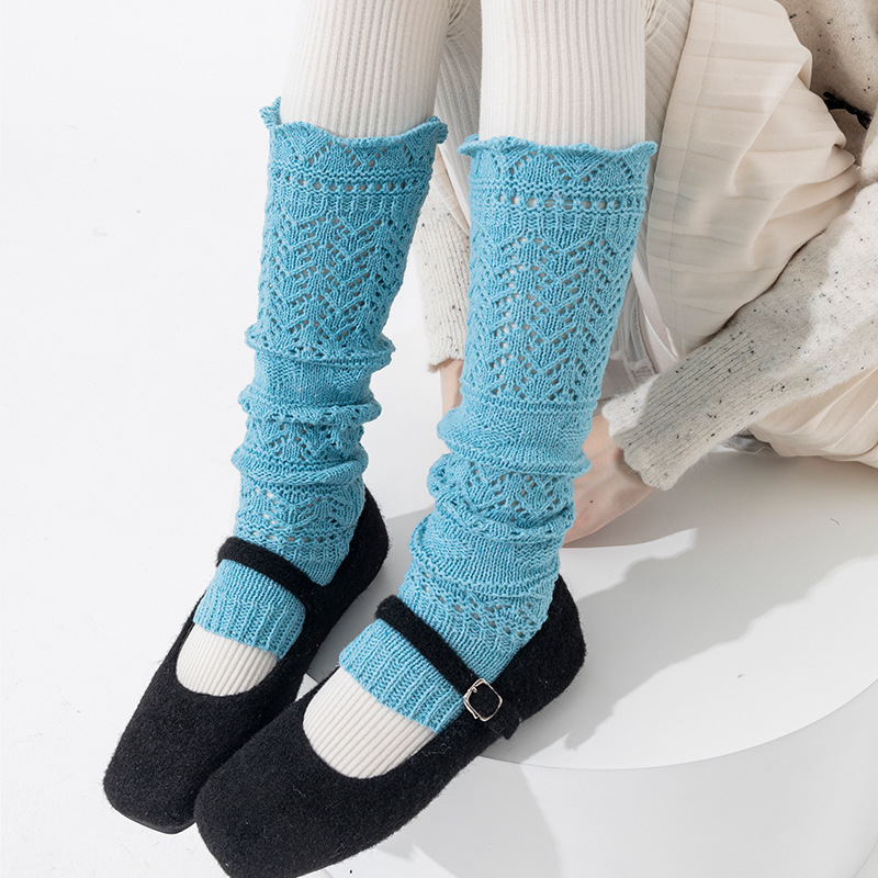 Botas Calcetines de algodón mujer en relieve hueco cálido tejido retro gris industria pesada tubo largo otoño e invierno apilado pantorrilla cubierta de pierna