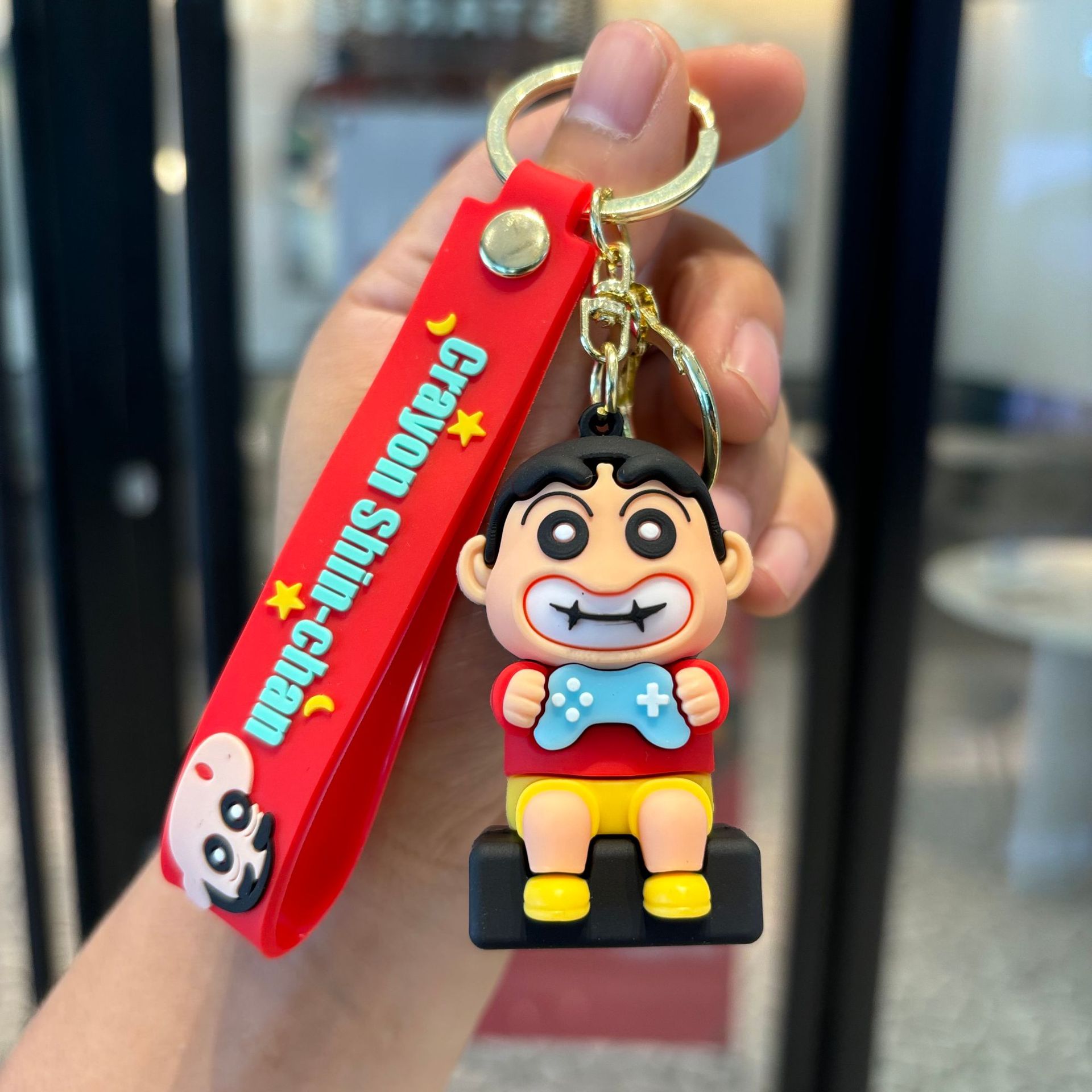 Nuevo crayón pequeño nuevo colgante de llavero muñeca de verano pequeño regalo accesorios llavero al por mayor