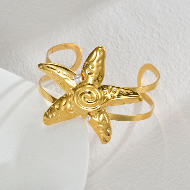 27g Weight PVD Coated Gold Plating Process 18K Real Gold Plated Plating Material Stone-Free Inlay Material Bangle Classification 1 Piece Quantity Casual, Holiday, Street Occasion 304 Stainless Steel Material Scallop, Conch Pattern Women's Gender Retro, Marine Style Style Waterproof Non Tarnish, Plating Craft PVD Coated Real Gold Plated Scallop Conch 304 Stainless Steel Retro Marine Style Waterproof Non Tarnish 304 Stainless Steel Bangle 12