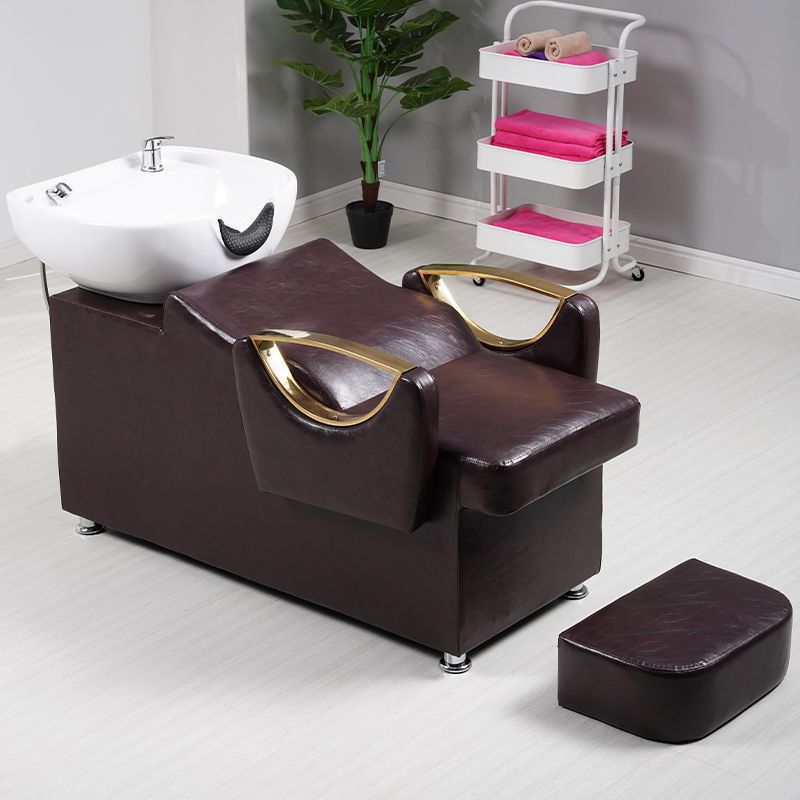 Luna dorada cama marrón con lavabo blanco
