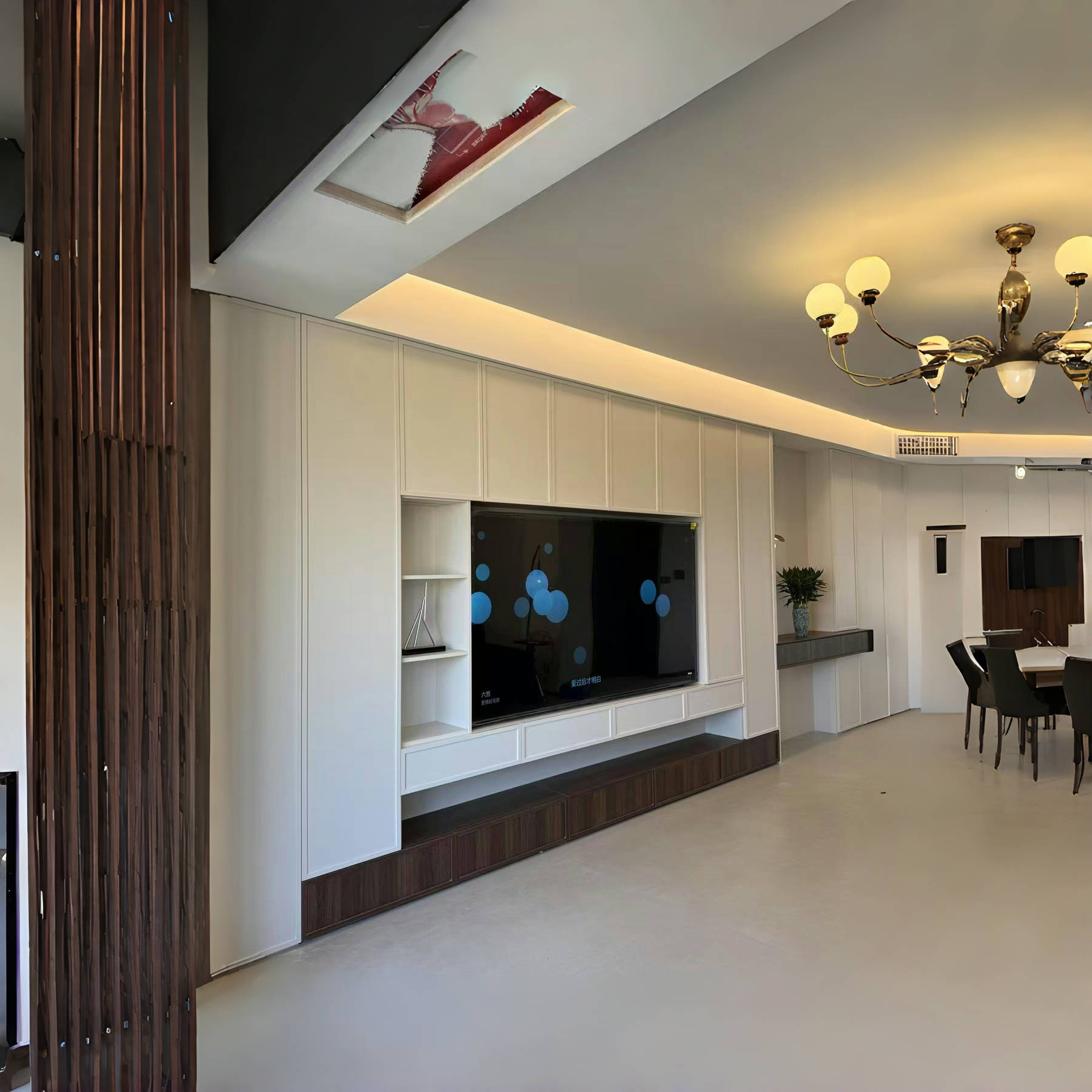 Whole House Customization Source Factory Bedroom Wardrobe French Light Luxury Cabinet European Pine Board Solid Wood Wardrobe Storage Cabinet Factory