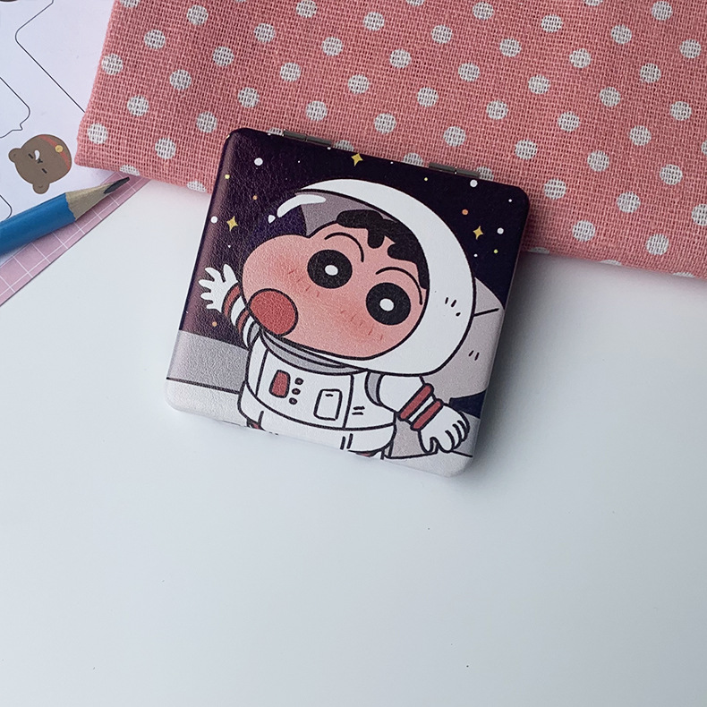 Crayón pequeño nuevo espejo de fábrica directamente para portátil plegable espejo de maquillaje estudiantes de mano comedor lindos bolsos nuevos