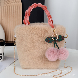 ������Ůë�q�������Ů2021�����¿�r�����ëë朗lб��ˮͰ��