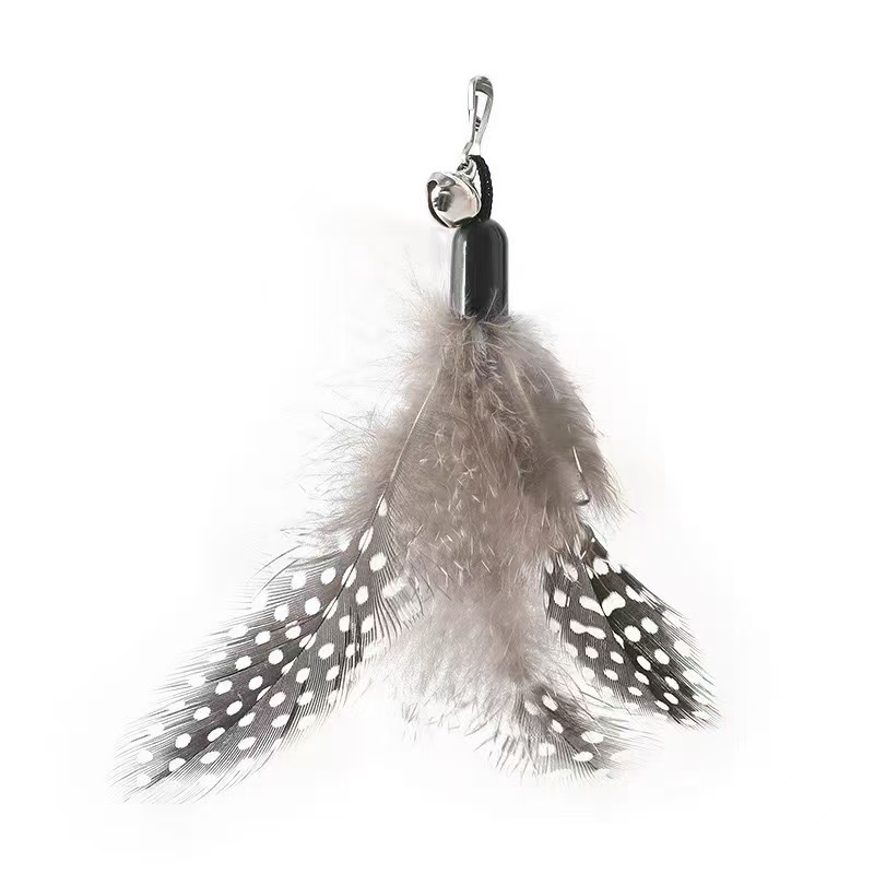 High quality polka dot feathers (10-15cm)