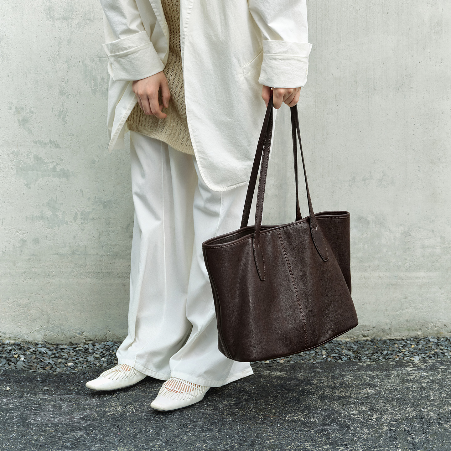 Qiu Vegetable-Tanned Leather Large Capacity Tote Bag For Women, Genuine Leather Casual Shoulder Bag, 2025 New Arrival - Thumbnail 4