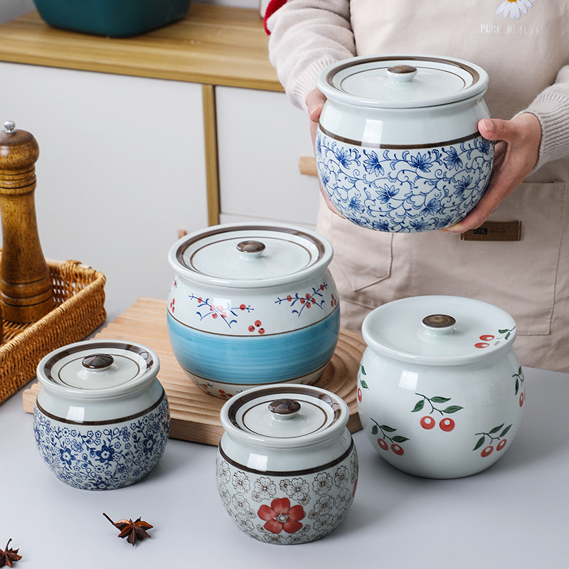 Ceramic Pig Oil Jar with No Holes, High Temperature Resistant, Sealed Container for Oil Storage, Moisture-Proof, Blue and White Pattern, for Household Use