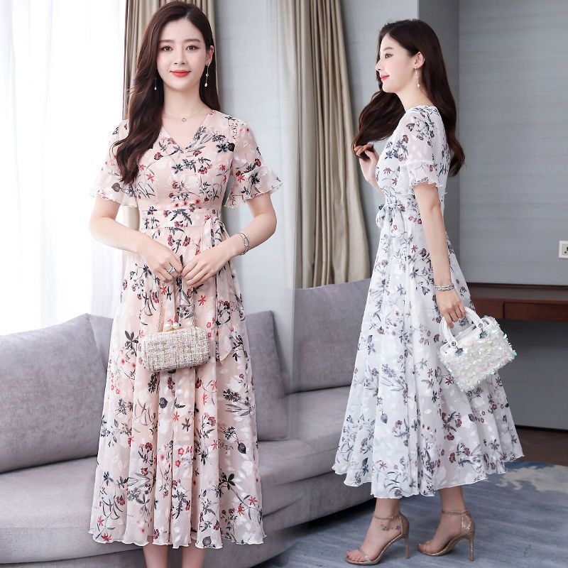 Plus-Size Floral Mid-Length Dress for Women, New Summer Style with Flared Sleeves, Super Fairy-Like Dress, Slim-Fit Mid-Length Waist-Cinching Dress, Trendy Plus-Size Floral Mid-Length Dress for Women, New Summer Style with Flared Sleeves, Super Fairy-Like Dress, Slim-Fit Mid-Length Waist-Cinching Dress, Trendy