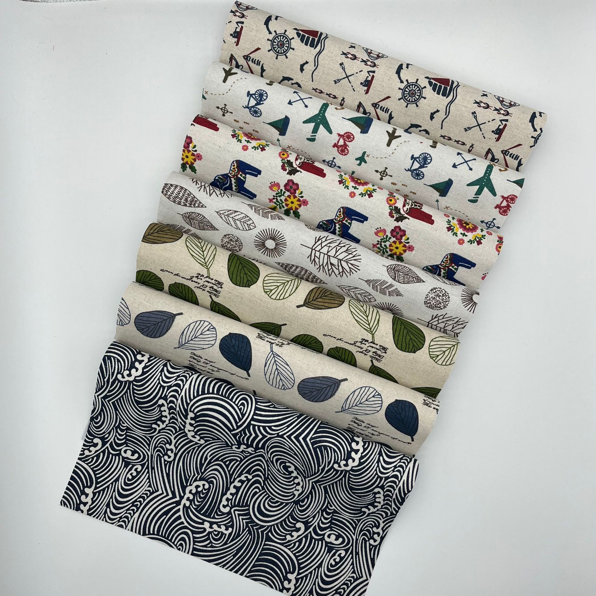 厂家直销  印花帆布 礼盒  收纳盒 棉布帆布面料  提供卷筒和平张