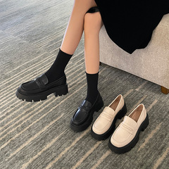 139-5 small leather shoes for women, retro British style, thick-soled loafers, fat feet, large size women's shoes 41-43