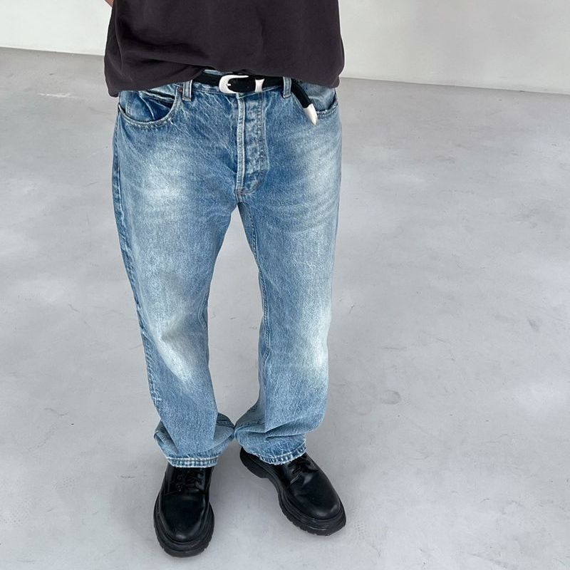 Pantalones vaqueros azules deshilachados de pierna recta americana retro con textura de copo de nieve pantalones casuales para hombres estilo no-501