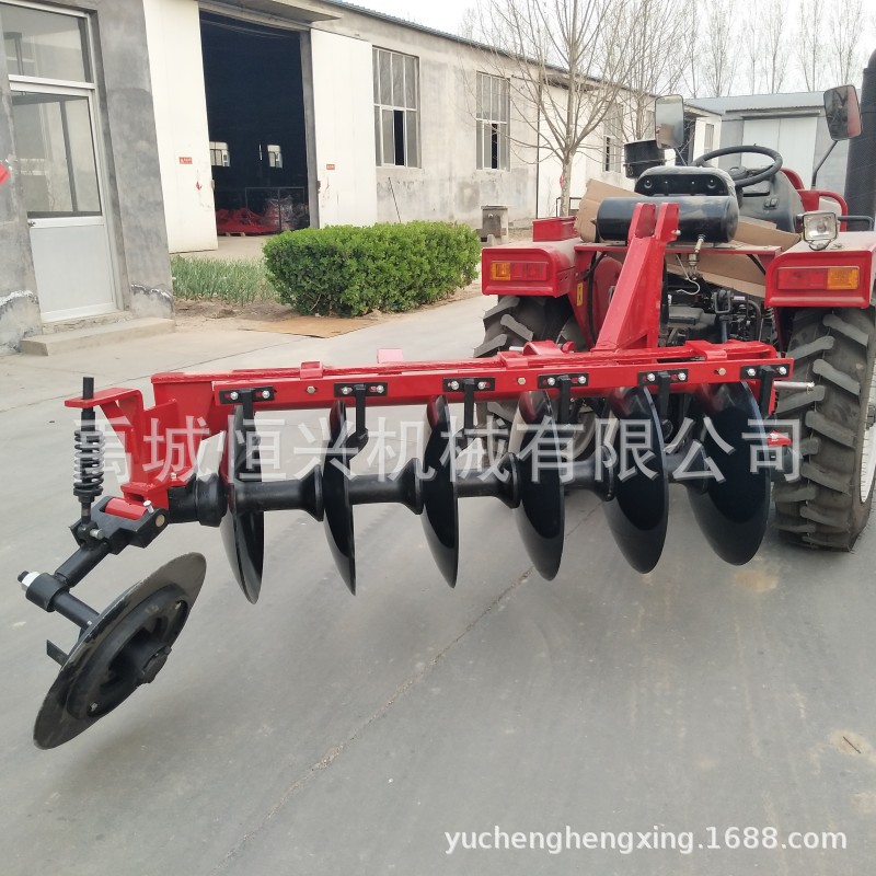 农用驱动水田犁拖拉机悬挂圆盘犁恒兴机械批发
