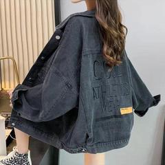 新品春秋牛仔外套女士刺绣宽松韩版百搭洋气年新款港风上衣潮