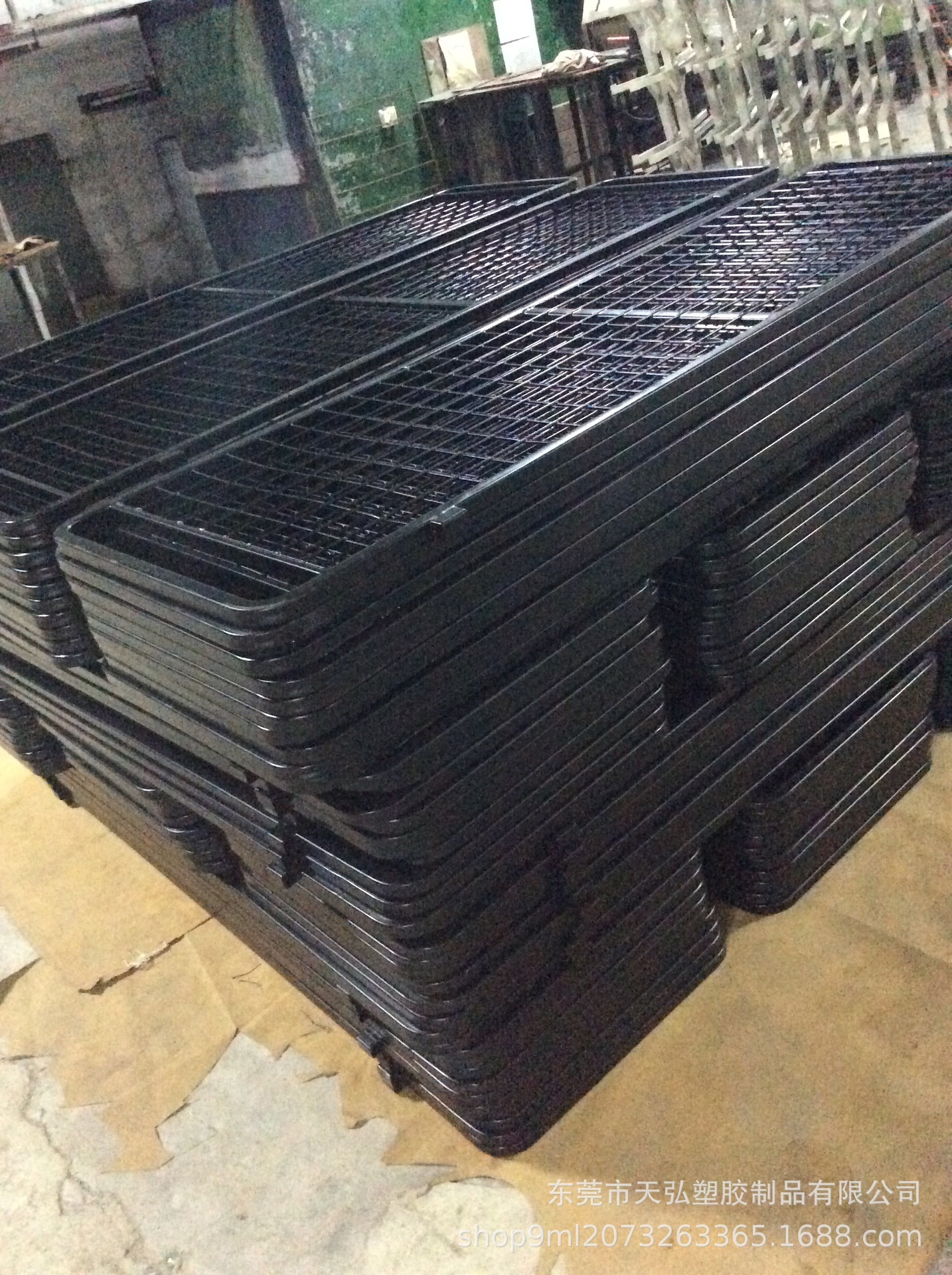 生产厂家网格网片PE塑胶绝缘浸塑