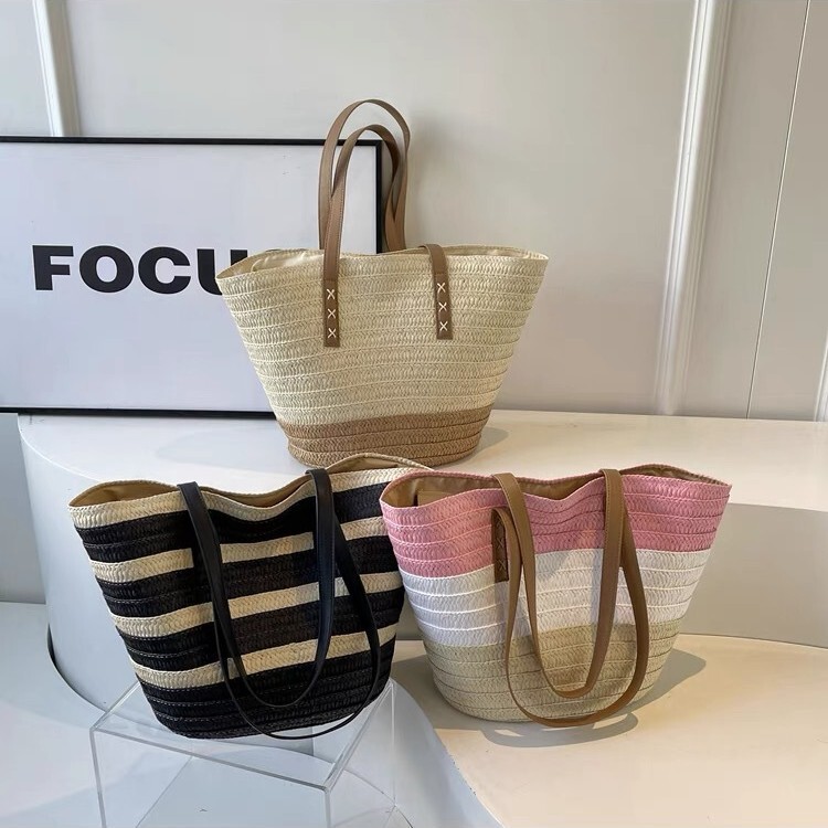 High-End Contrasting Color One-Shoulder Straw Bag, Customized Seaside Vacation Woven Bag, Casual Large-Capacity Tote Beach Bag for Women High-End Contrasting Color One-Shoulder Straw Bag, Customized Seaside Vacation Woven Bag, Casual Large-Capacity Tote Beach Bag for Women