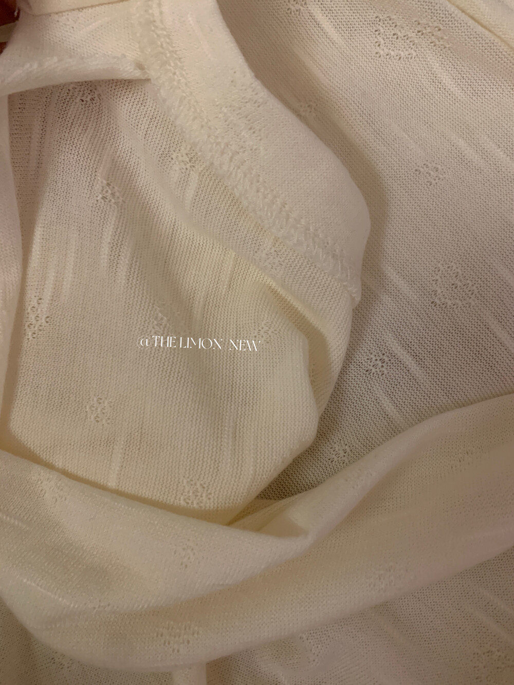 Áo thun nữ thiết kế cổ yếm dây rút eo, tay ngắn, phối dây buộc vai, form ôm nhẹ — màu đen, trắng ngà, Bột cam, màu xám chi tiết 28