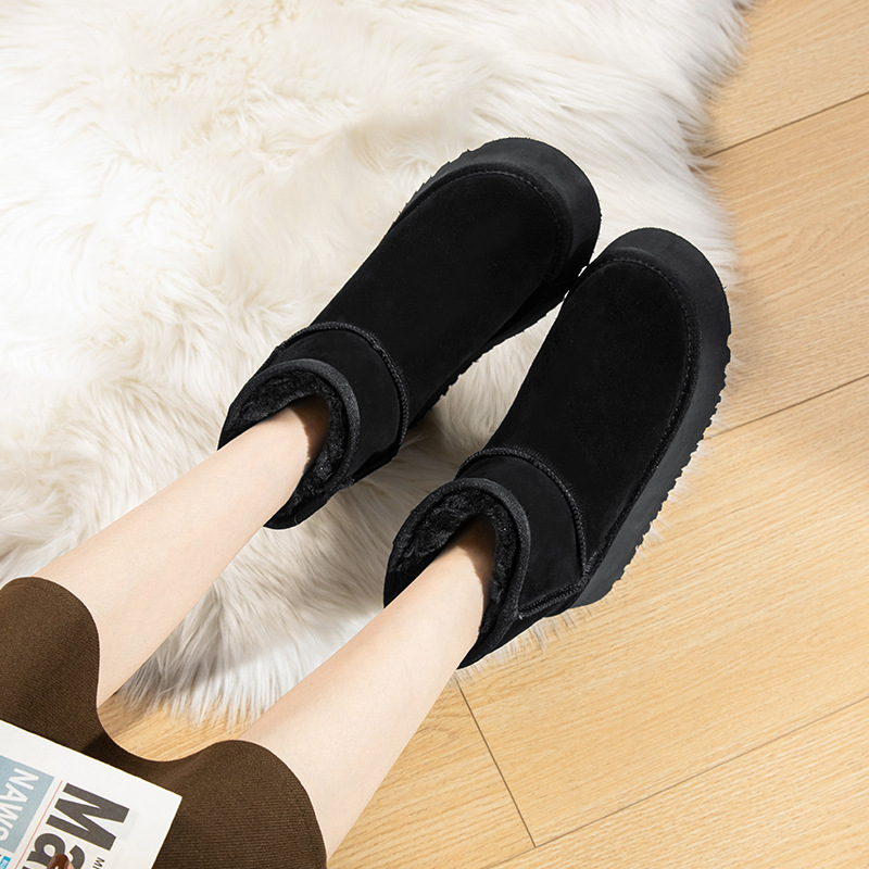 Botas de nieve Augu Shiden para mujer, nuevo estilo 2025, zapatos de algodón, estilo francés, botas cortas de moda, botas cortas de suela gruesa para otoño e invierno.