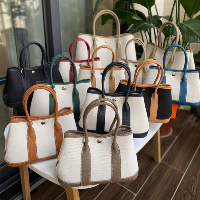 2025 New Color-Blocked Canvas Garden Bag, Personalized First-Layer Cowhide Color-Matched Shoulder Bag, Large-Capacity Women's Bag, Accessible Luxury