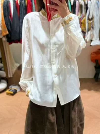 女式马甲;女式衬衫;连衣裙