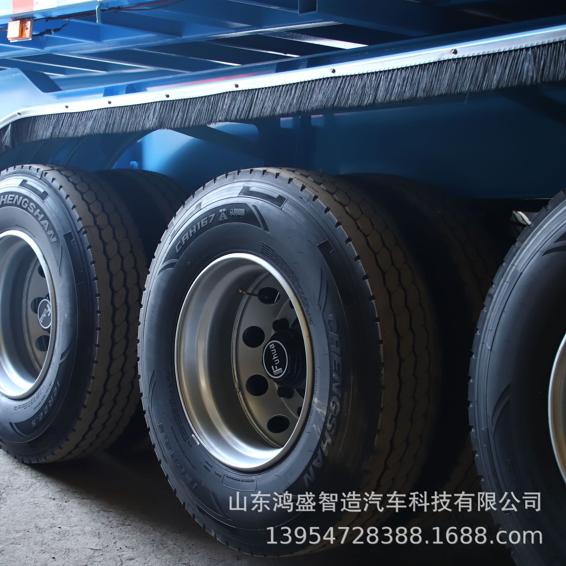 Rollover Dump Semi-Trailer with Heightened Sides for Bulk Grain Transport, Semi-Trailer for Sand and Gravel Materials, Deposit Required