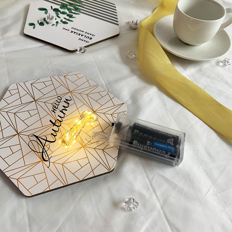 Caja de batería de 2 secciones Luz de cadena de cobre de alto brillo Bola de onda Caja de batería decorativa Festival de luces intermitentes Caja de regalo Fabricante de luces decorativas