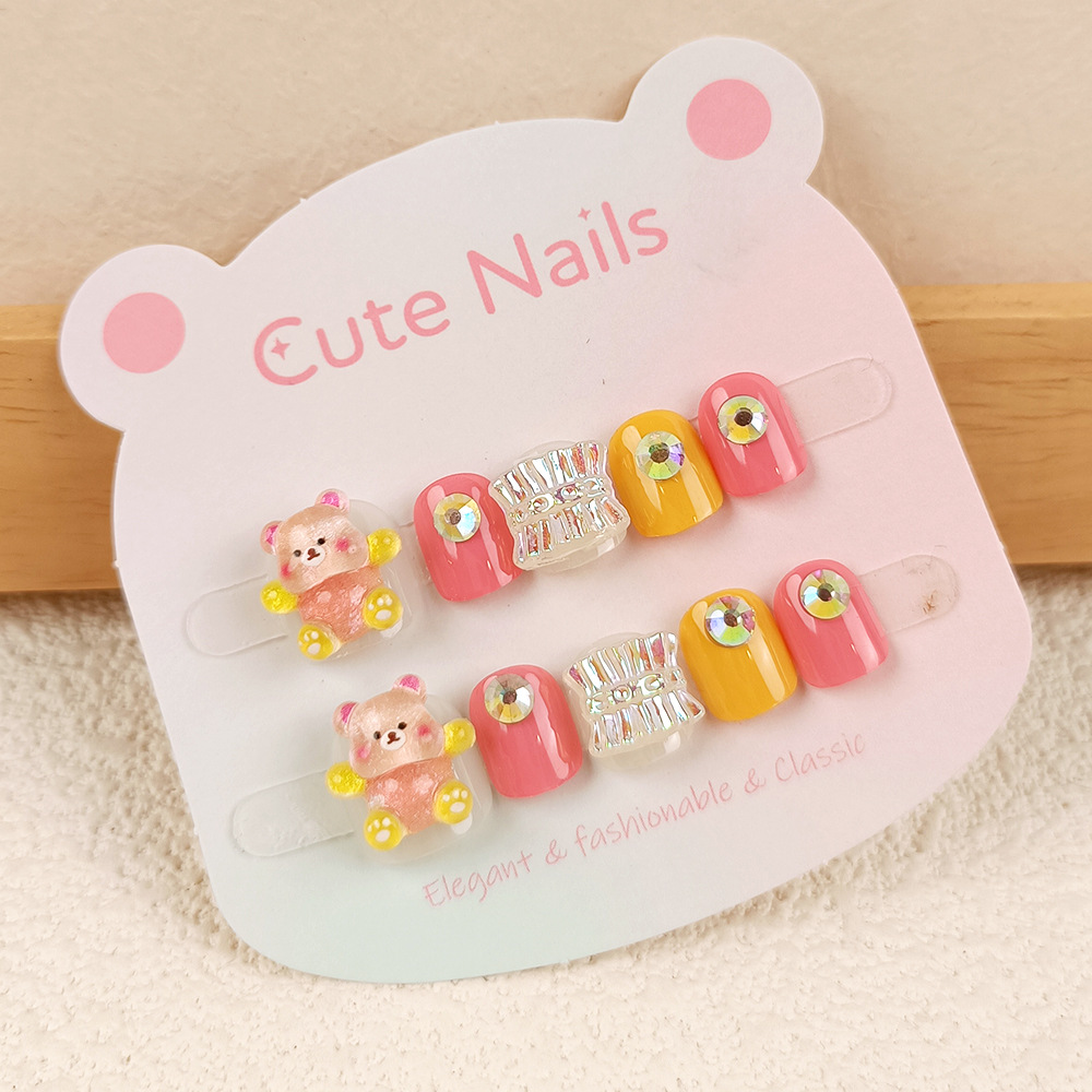 Cartoon 3D Wear Armor Children's Aurora Falda Arte de uñas corto con diamantes 10 piezas de uñas de oso tridimensional lindo